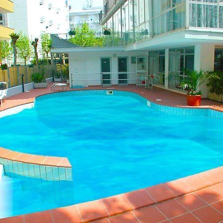 Hotel Mario 체제나티코 외부 사진
